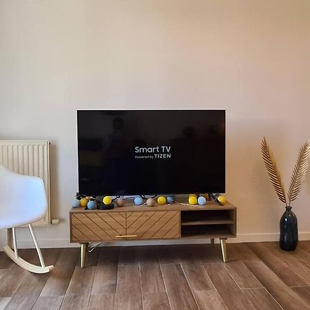 Appt 80M², 13 P, Disneyland, Fibre, 2 Parkings Chessy  Buitenkant foto