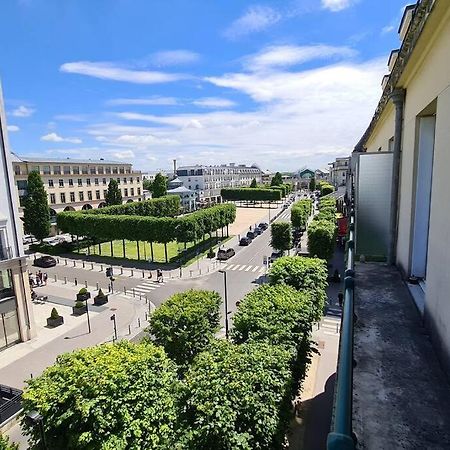 Appt 80M², 13 P, Disneyland, Fibre, 2 Parkings Chessy  Buitenkant foto